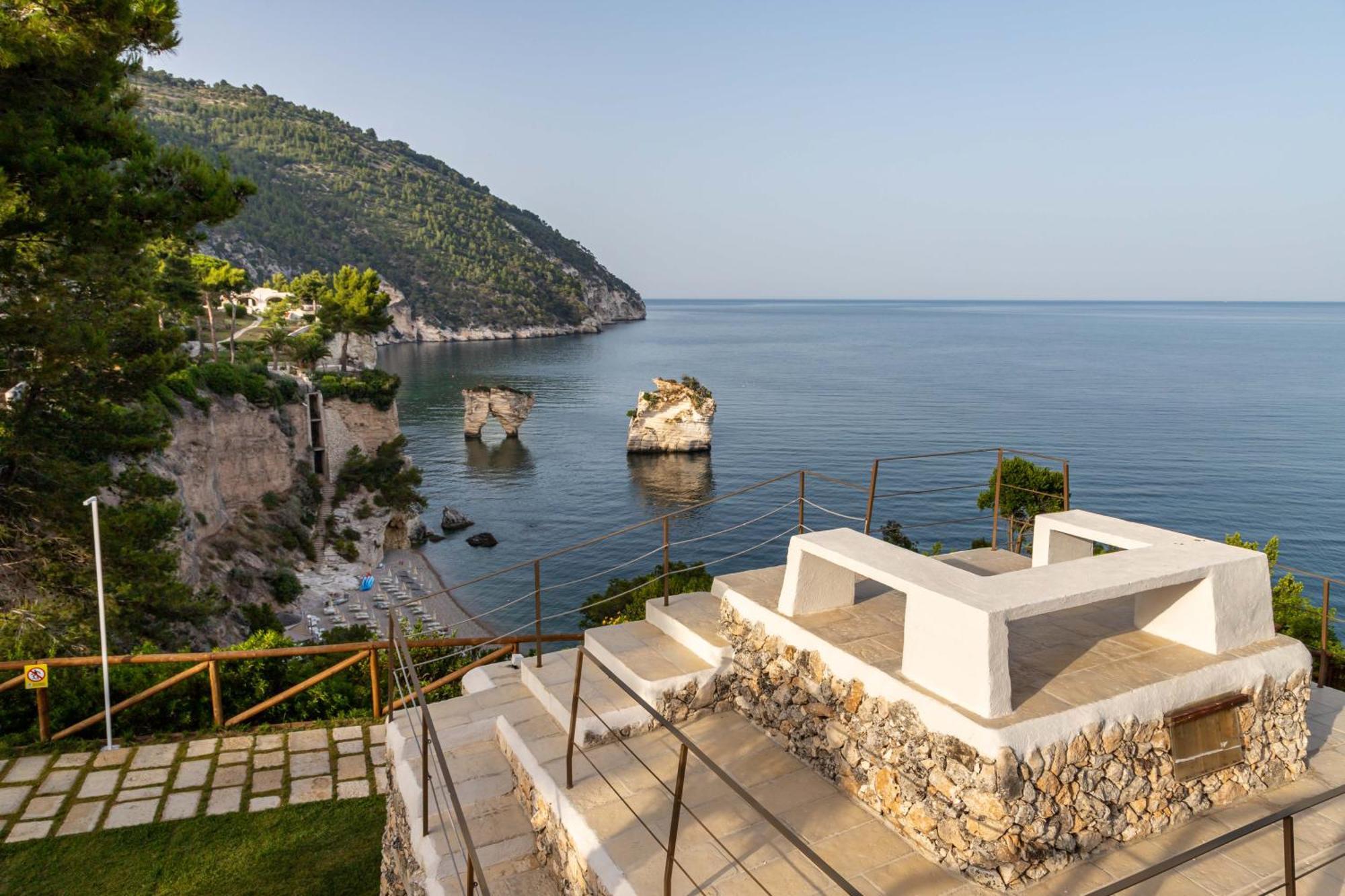 Ah Premium Baia Dei Faraglioni Hotel Mattinata Ngoại thất bức ảnh