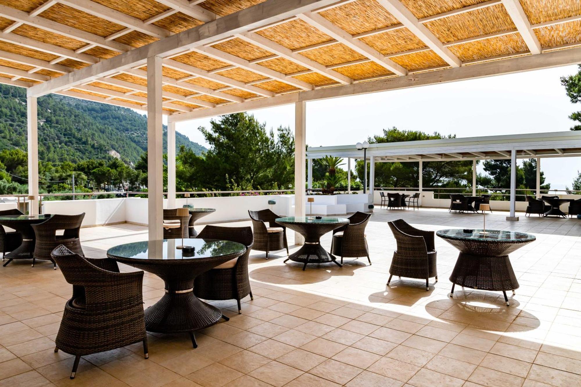 Ah Premium Baia Dei Faraglioni Hotel Mattinata Ngoại thất bức ảnh