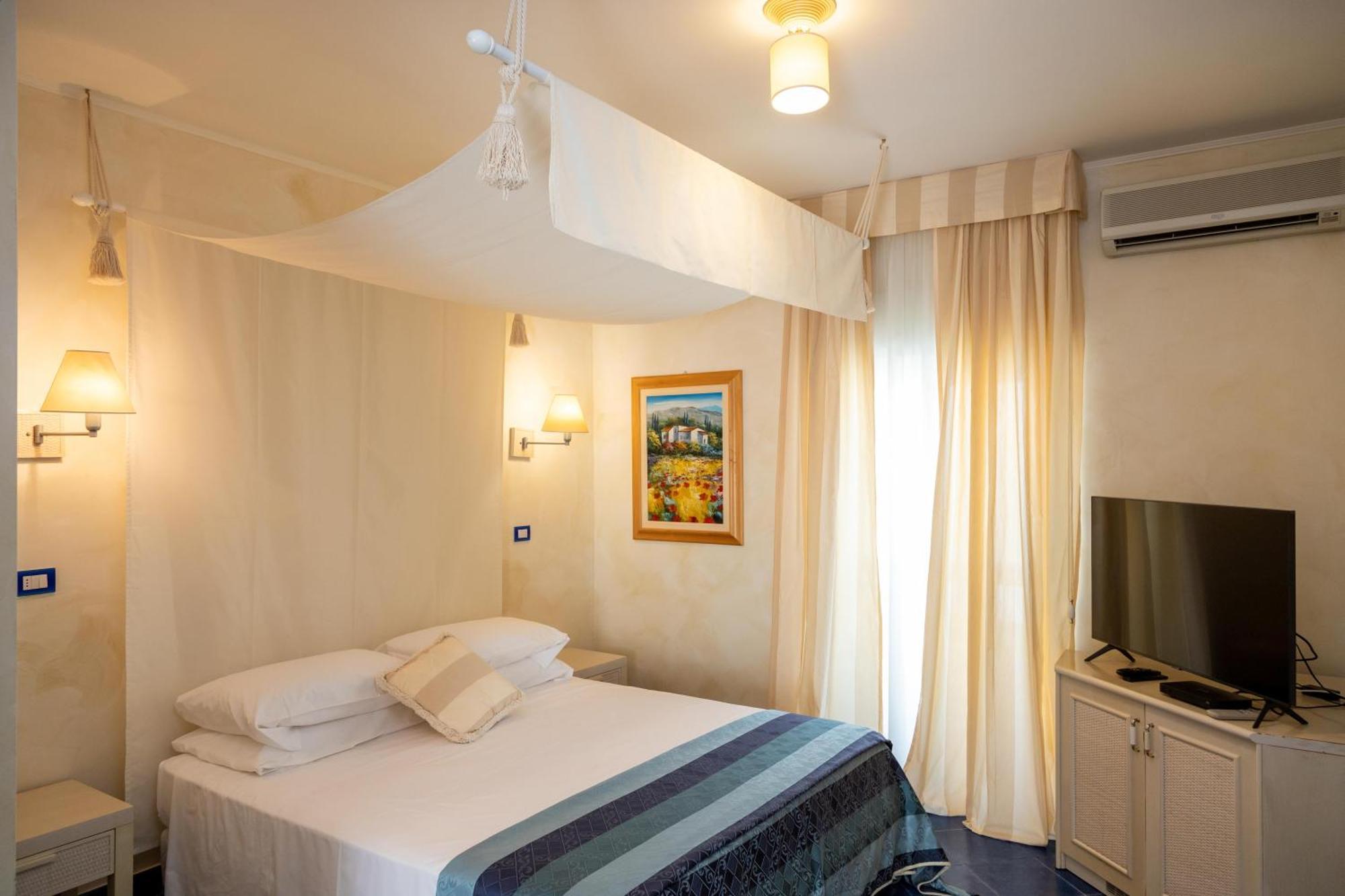 Ah Premium Baia Dei Faraglioni Hotel Mattinata Ngoại thất bức ảnh